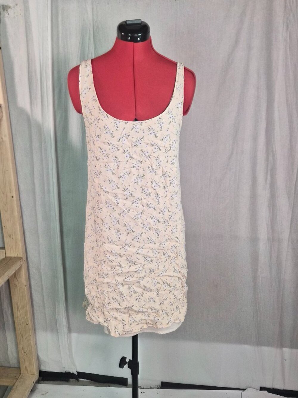 American Eagle Womens Dress Size L Mini Floral Y2K Cutout Back Smocked G062